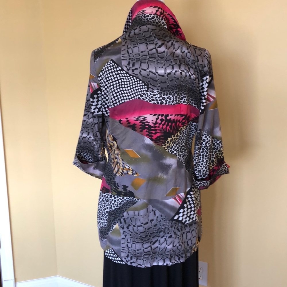 Blouse - Picture 3 of 3
